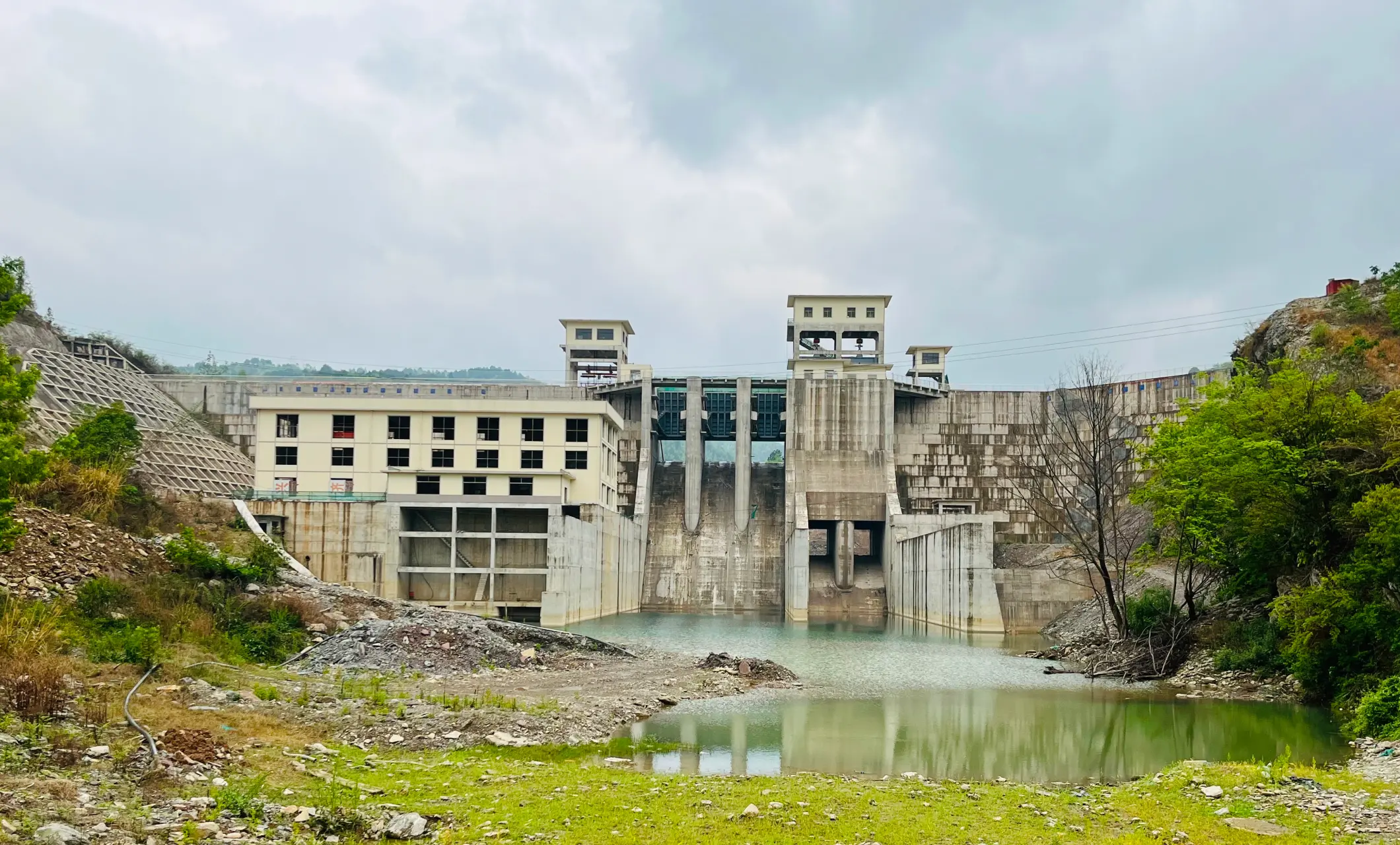 贵州平塘县擦耳岩水库工程